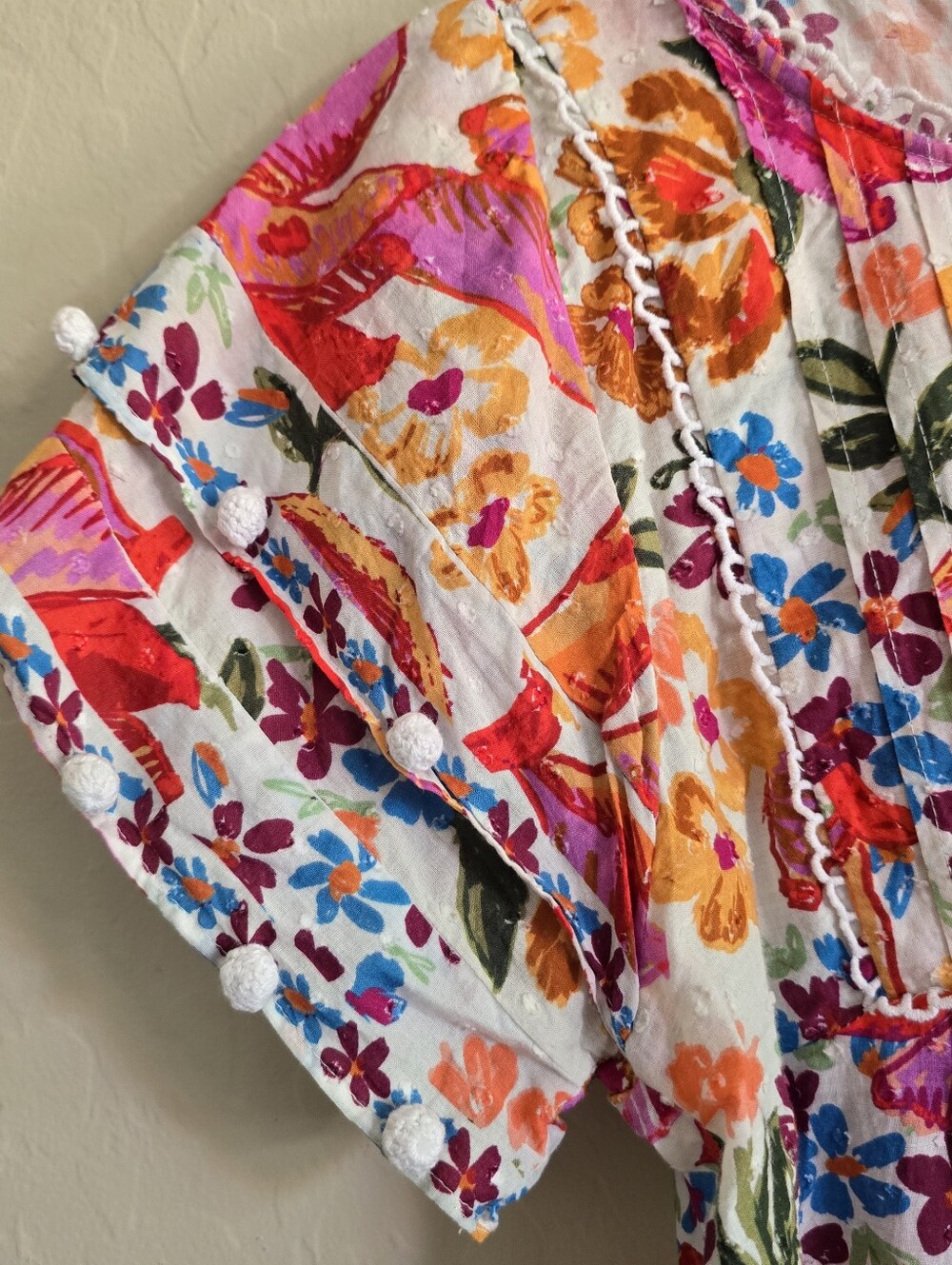 Farm Rio Spring Bananas Pom Pom Top Size Medium Tropical Floral - Picture 3 of 10